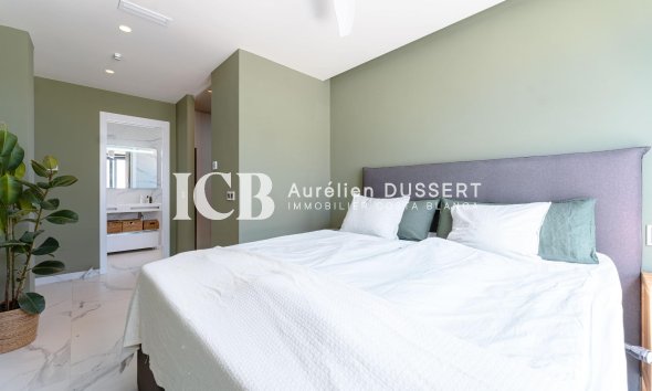 Resale - Villa -
San Miguel de Salinas