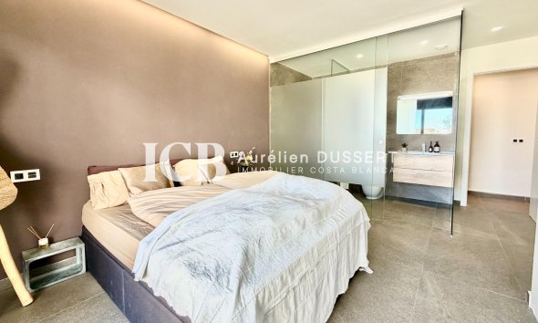 Resale - Villa -
San Miguel de Salinas