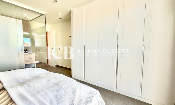 Resale - Villa -
San Miguel de Salinas