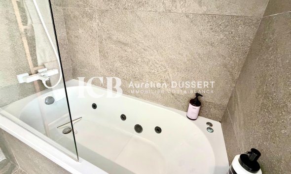 Resale - Villa -
San Miguel de Salinas