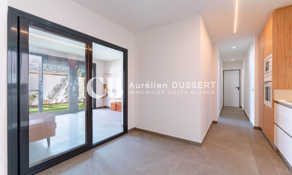 Resale - Villa -
San Miguel de Salinas