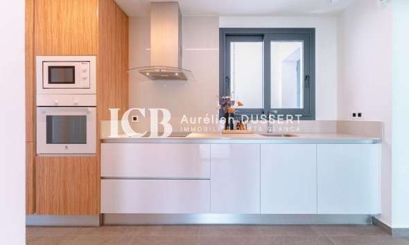 Resale - Villa -
San Miguel de Salinas