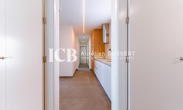 Resale - Villa -
San Miguel de Salinas