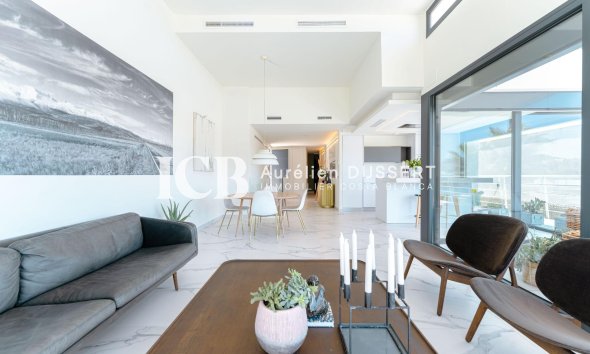 Resale - Villa -
San Miguel de Salinas