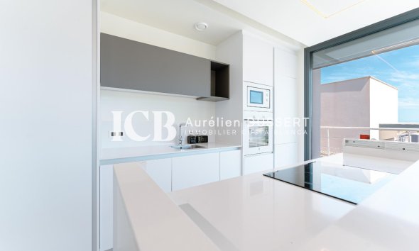 Resale - Villa -
San Miguel de Salinas