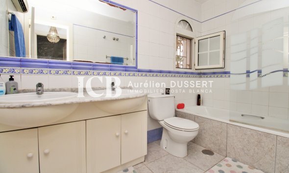 Revente - Maison mitoyenne -
Orihuela Costa - Los Dolses