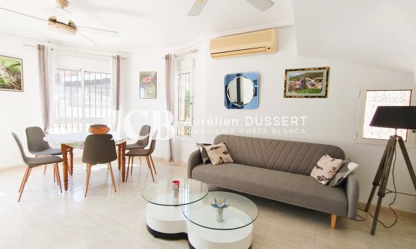 Revente - Maison individuelle -
Pilar de la Horadada