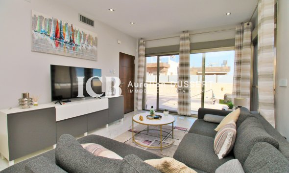 Revente - Maison individuelle -
Orihuela Costa - Villamartín