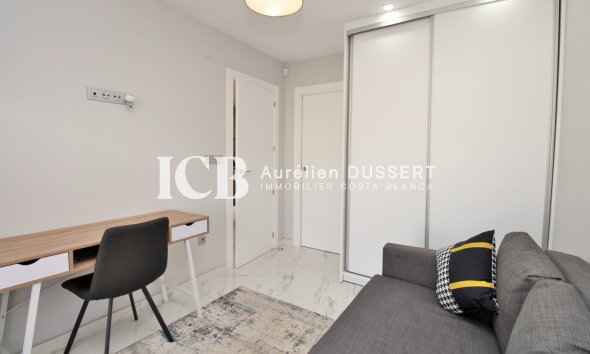 Revente - Maison individuelle -
Orihuela Costa - Villamartín