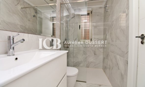 Revente - Maison individuelle -
Orihuela Costa - Villamartín