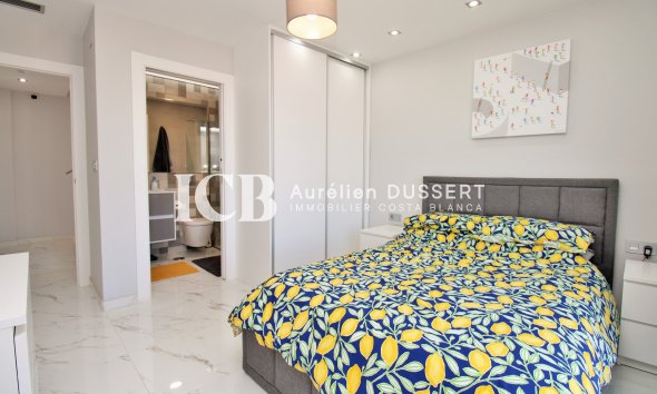 Revente - Maison individuelle -
Orihuela Costa - Villamartín