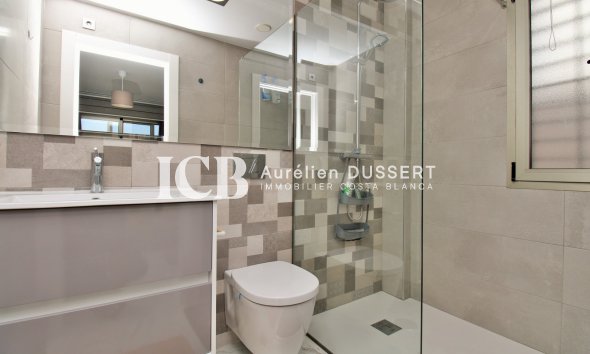 Revente - Maison individuelle -
Orihuela Costa - Villamartín