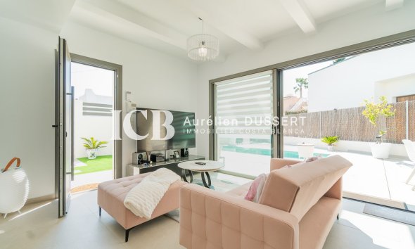 Revente - Maison individuelle -
Orihuela Costa - Villamartín