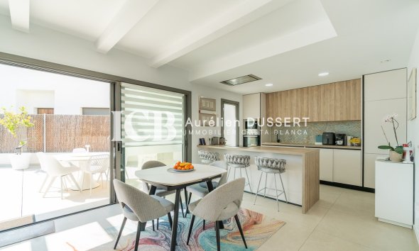 Revente - Maison individuelle -
Orihuela Costa - Villamartín