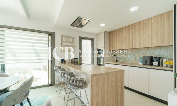 Revente - Maison individuelle -
Orihuela Costa - Villamartín