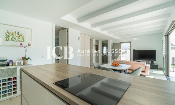 Revente - Maison individuelle -
Orihuela Costa - Villamartín