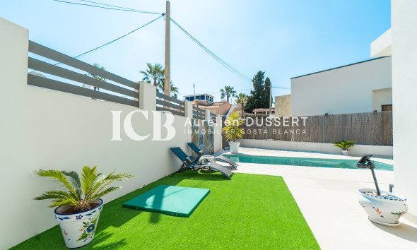 Revente - Maison individuelle -
Orihuela Costa - Villamartín