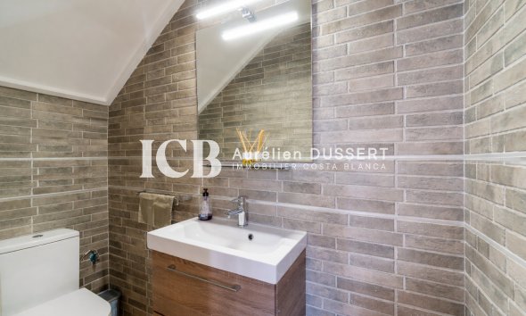 Revente - Maison mitoyenne -
Torrevieja - El limonar