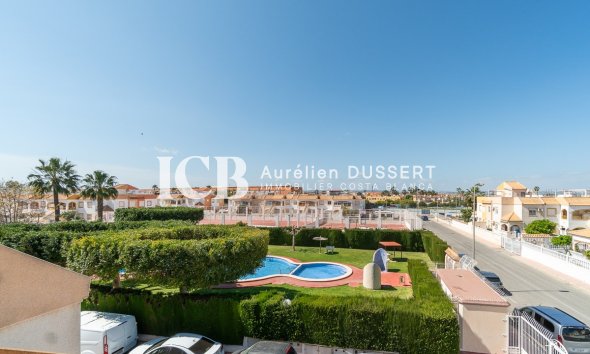 Revente - Maison mitoyenne -
Torrevieja - El limonar