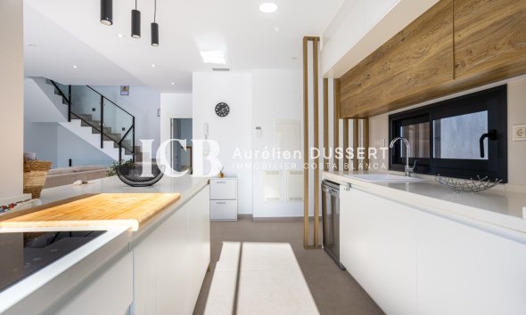 Resale - Villa -
Dolores