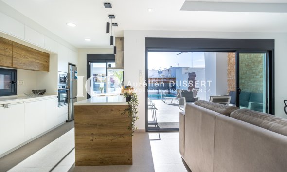 Resale - Villa -
Dolores