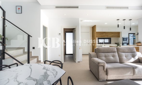 Resale - Villa -
Dolores