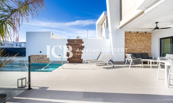 Resale - Villa -
Dolores