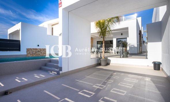 Resale - Villa -
Dolores