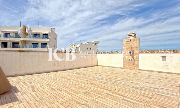 Resale - Villa -
Orihuela Costa - Villamartín