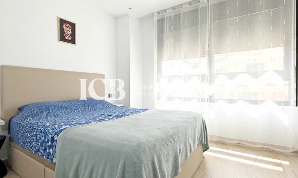 Resale - Villa -
Orihuela Costa - Villamartín