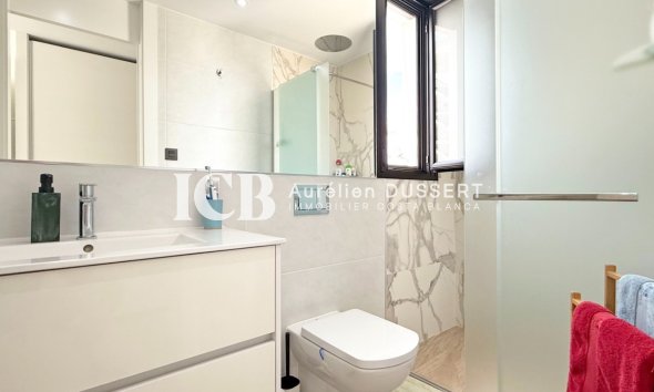 Resale - Villa -
Orihuela Costa - Villamartín