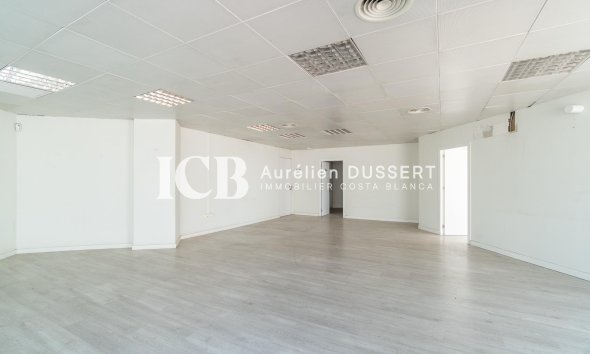 Long Term Rental - Commercial -
Orihuela Costa - Playa Flamenca