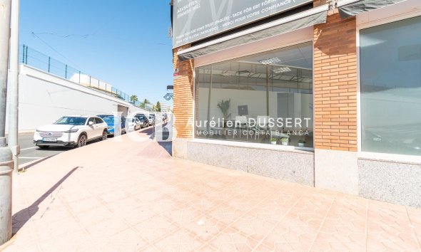 Long Term Rental - Commercial -
Orihuela Costa - Playa Flamenca