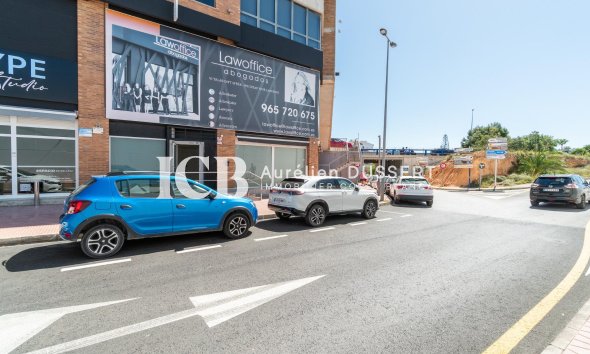 Long Term Rental - Commercial -
Orihuela Costa - Playa Flamenca