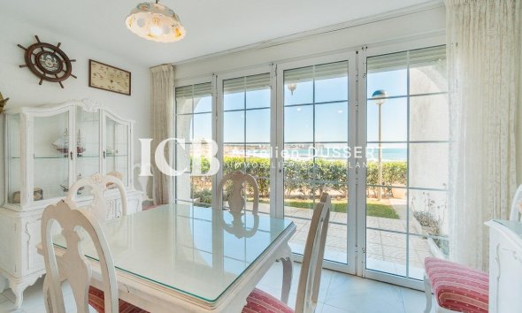 Resale - Townhouse -
Orihuela Costa - Playa Flamenca