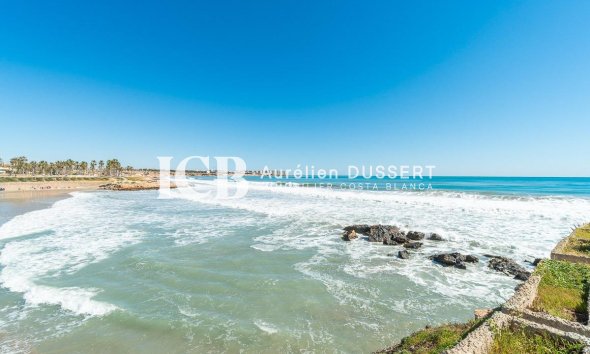 Resale - Townhouse -
Orihuela Costa - Playa Flamenca