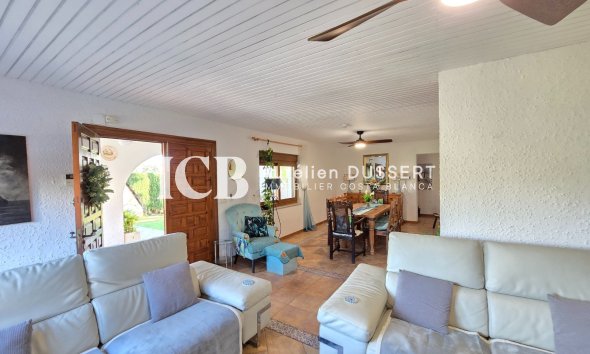 Resale - Villa * -
Orihuela Costa - Cabo Roig *