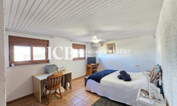 Resale - Villa * -
Orihuela Costa - Cabo Roig *