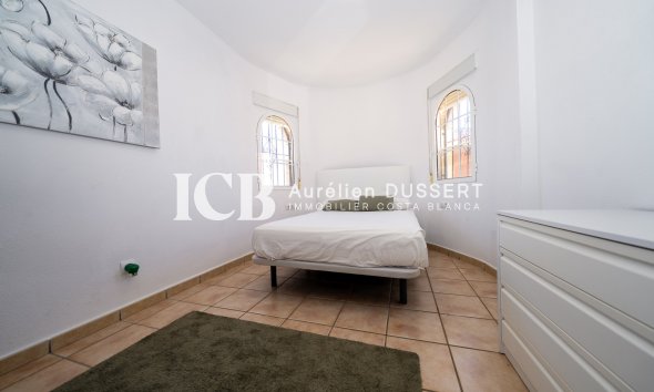 Revente - Villa -
Orihuela Costa - Sportcentre