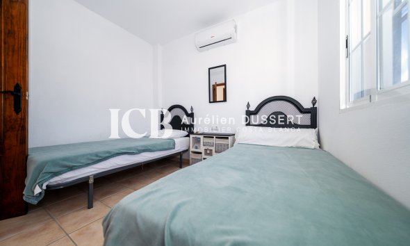 Revente - Villa -
Orihuela Costa - Sportcentre