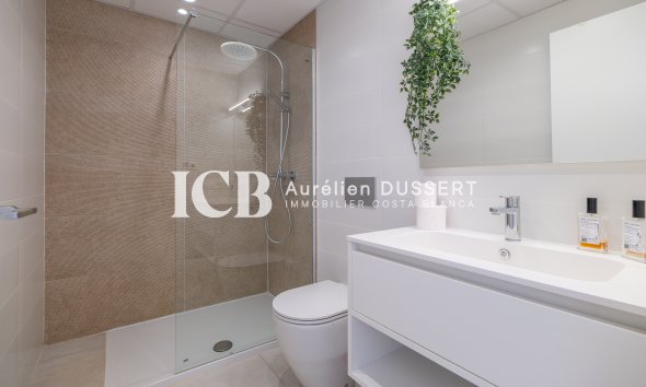 Reventa - Apartamento / piso -
Orihuela Costa - Playa Flamenca