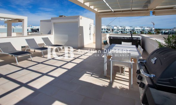 Reventa - Apartamento / piso -
Guardamar del Segura - El Raso