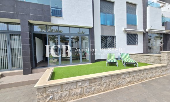 Reventa - Apartamento / piso -
Los Altos - Torrevieja