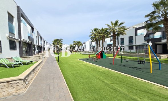 Reventa - Apartamento / piso -
Los Altos - Torrevieja