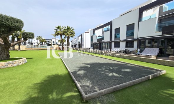 Reventa - Apartamento / piso -
Los Altos - Torrevieja