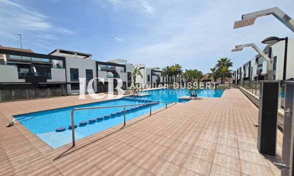 Reventa - Apartamento / piso -
Los Altos - Torrevieja