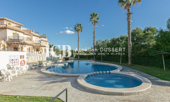 Reventa - Adosado -
Orihuela Costa - Playa Flamenca