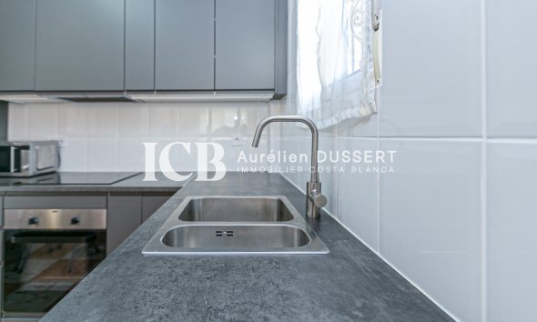 Reventa - Adosado -
Orihuela Costa - Playa Flamenca