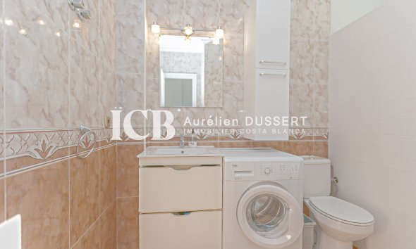 Reventa - Adosado -
Orihuela Costa - Playa Flamenca