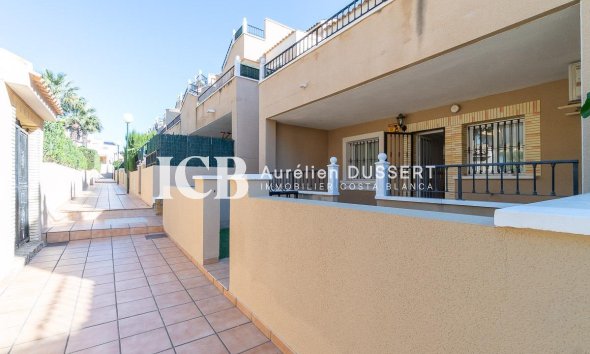 Reventa - Apartamento / piso -
Orihuela Costa - Villamartín
